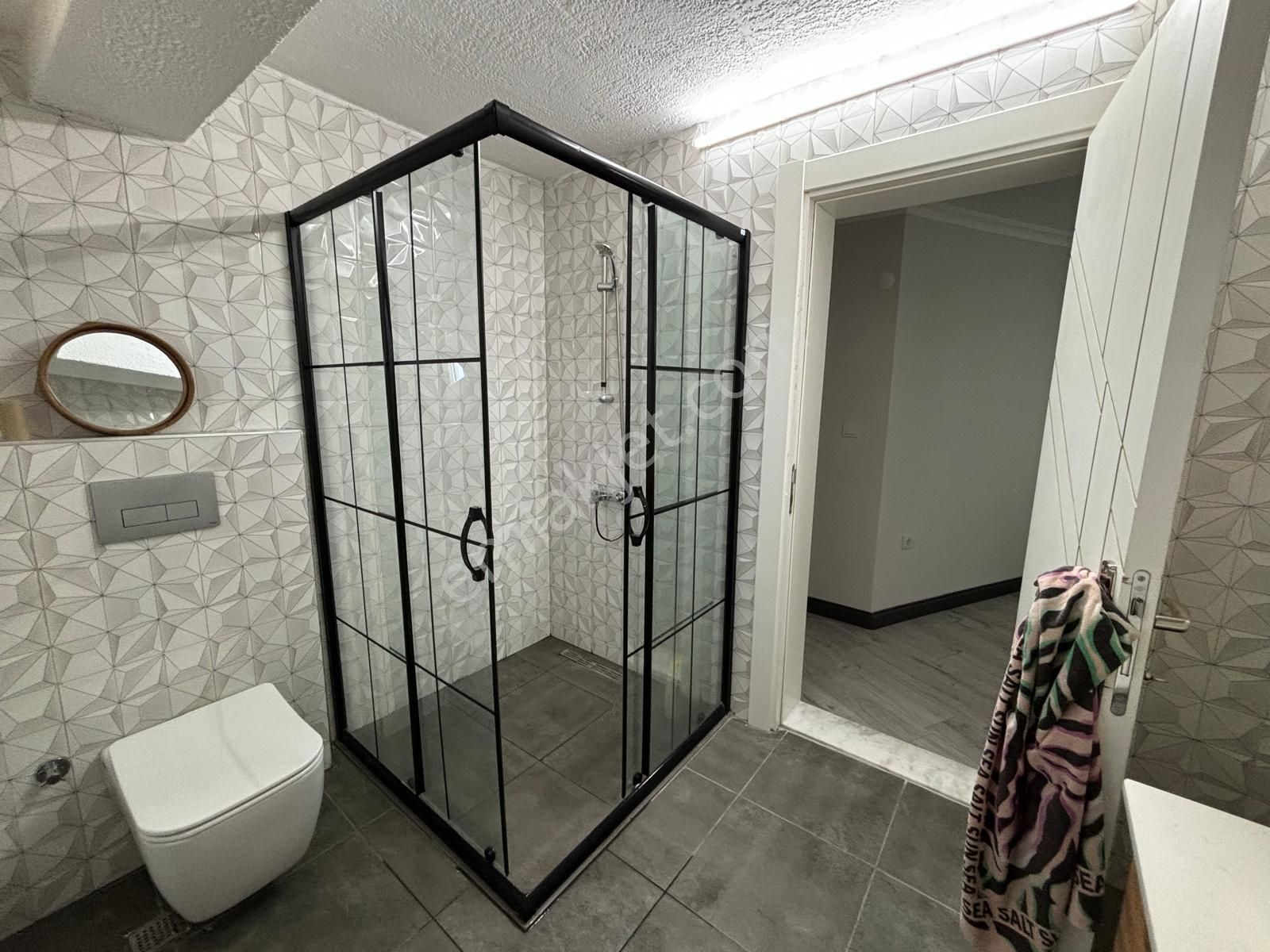 Serik, Belek'de Sahile 2 Km. Satılık 5+1 Triplex Villa ! - Görsel 5