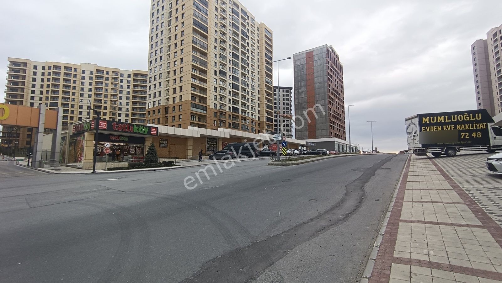 Bizimevler 11 Çarşıda Köşe Dükkan 80 M2 Teraslı Kiralık Dükkan - Görsel 29