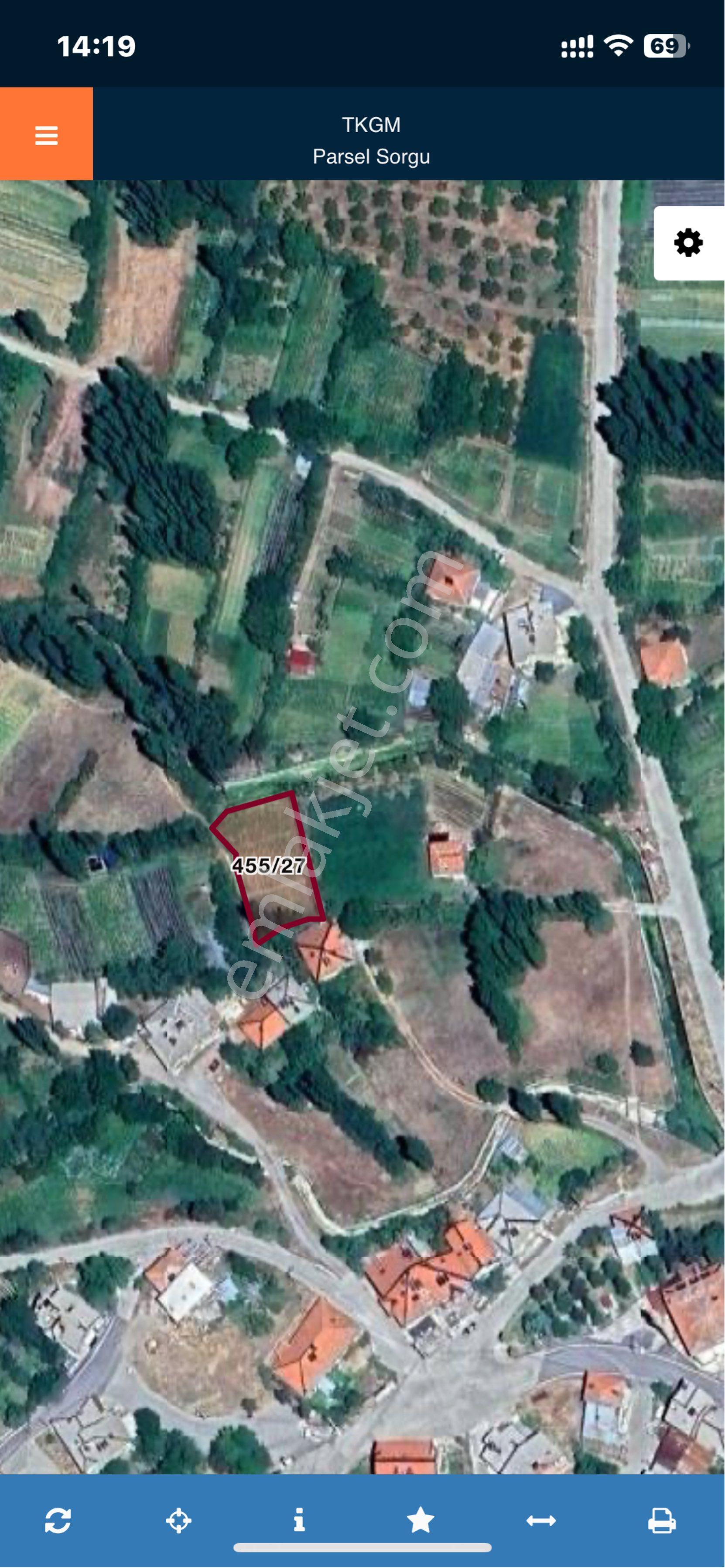 Taraşçı Da İmar Bölgesi İçinde Arsa Bahçe
