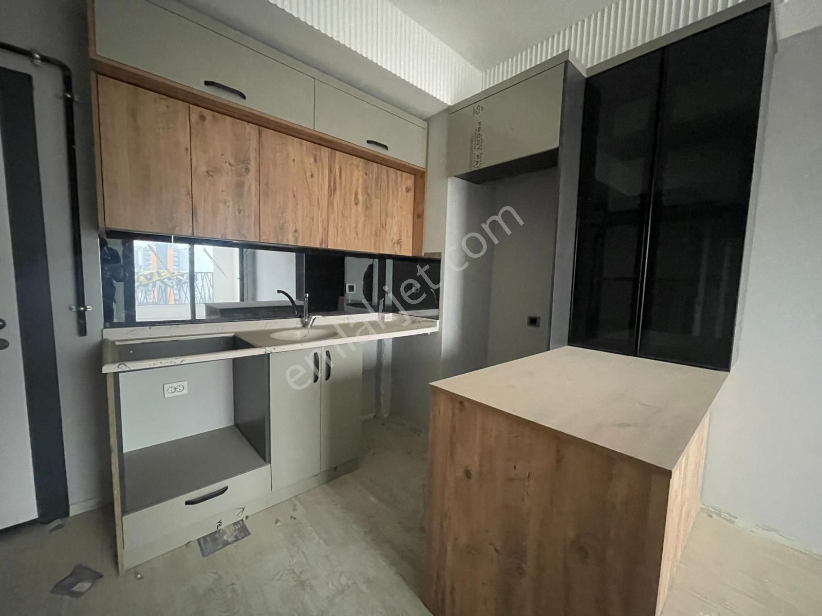 Karınca'dan Deniz Mh'de Sıfır Yapılı,havuzlu Sitede 2+1 Kiralık! - Görsel 4