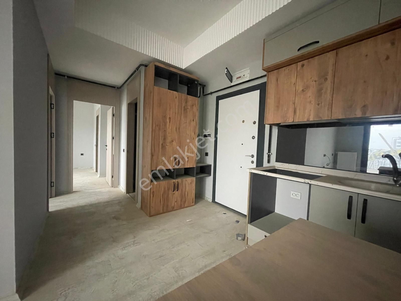 Karınca'dan Deniz Mh'de Sıfır Yapılı,havuzlu Sitede 2+1 Kiralık! - Görsel 2