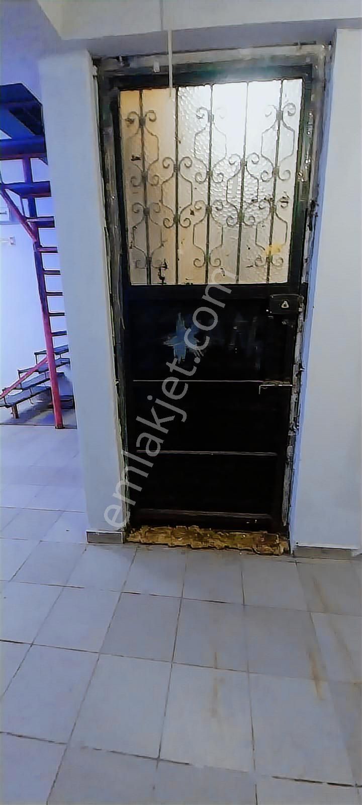 Torunlar Emlaktan Kiralık Giriş Dükkan | Depolu | 140 M² - Görsel 16