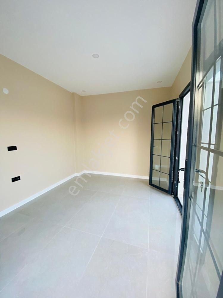 Yatırımlık & Yaşamlık Deniz Manzaralı 300m2 5+1 Sıfır Villa - Görsel 4