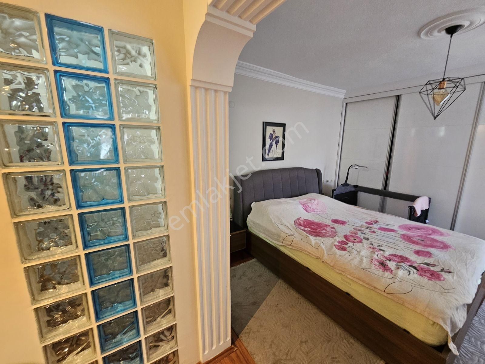 Kuşadasında Panonaramik Deniz Manzaralı Satılık 3+1 Daire - Görsel 6