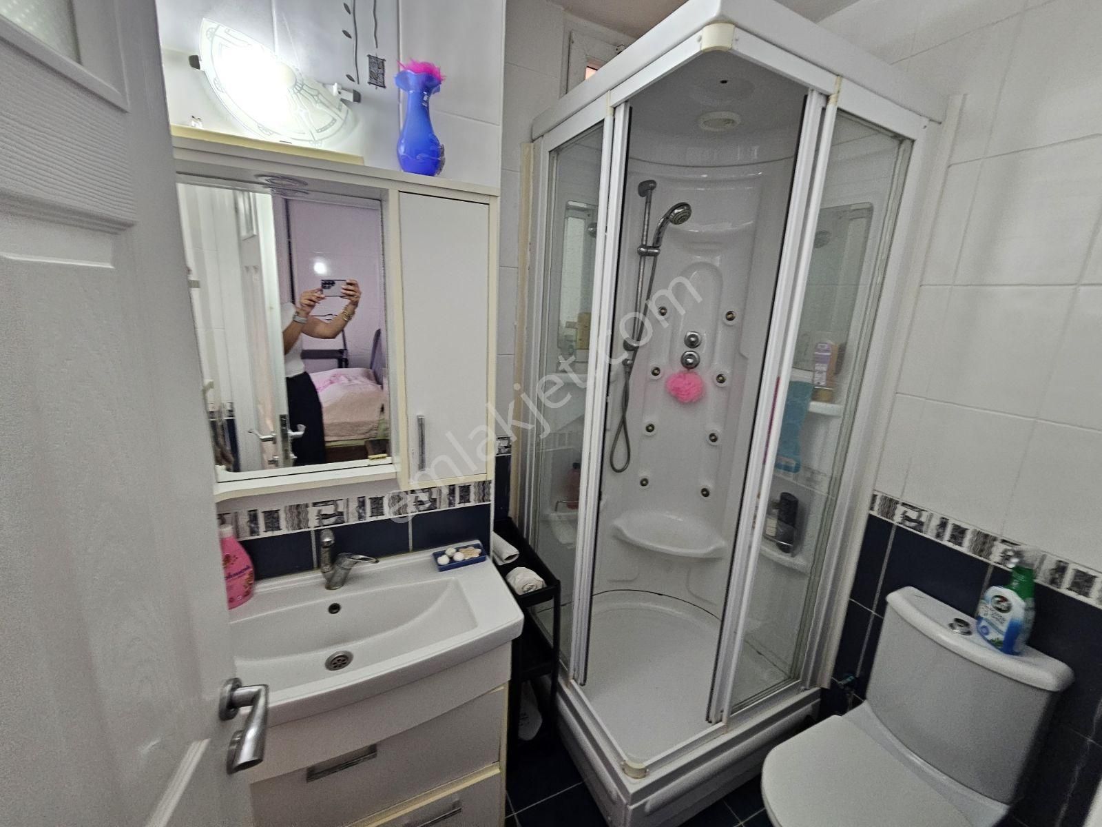 Kuşadasında Panonaramik Deniz Manzaralı Satılık 3+1 Daire - Görsel 8