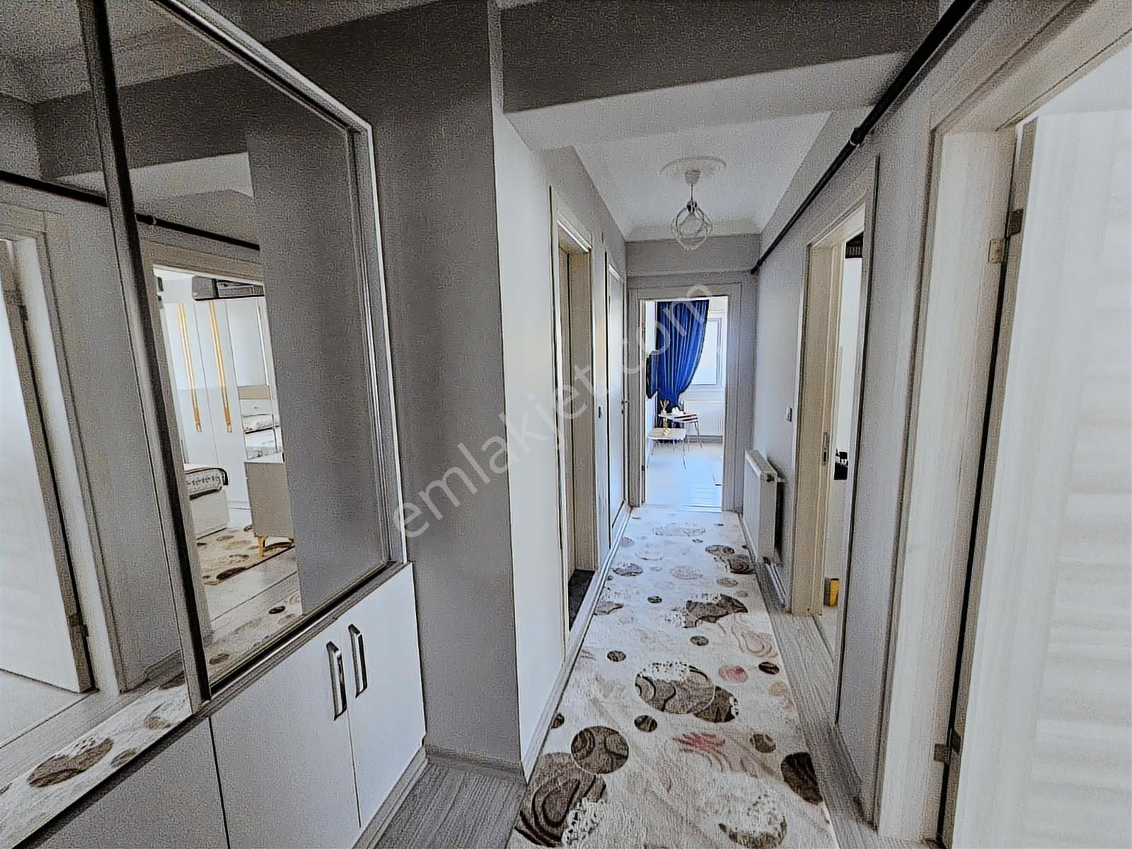 Cumhuriyet Mahallesinde Satılık 2+1 Doğalgazlı Daire - Görsel 14