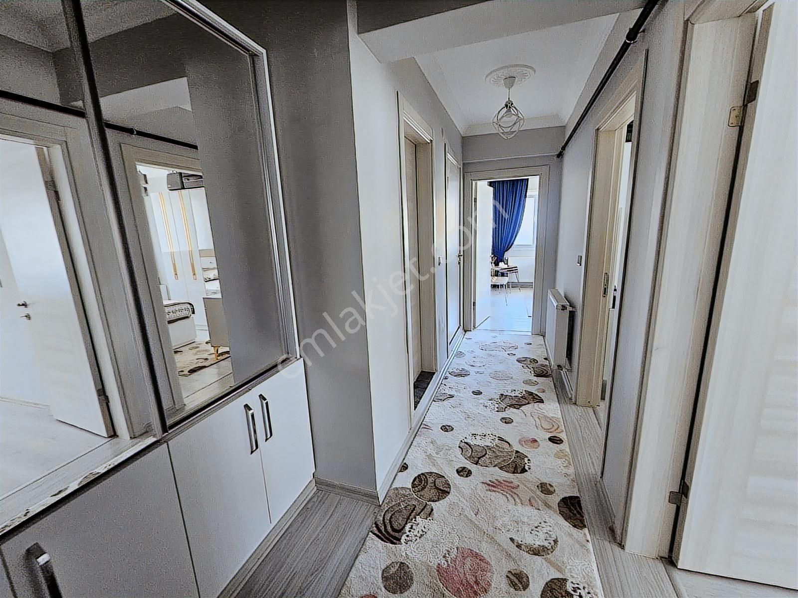 Cumhuriyet Mahallesinde Satılık 2+1 Doğalgazlı Daire - Görsel 16