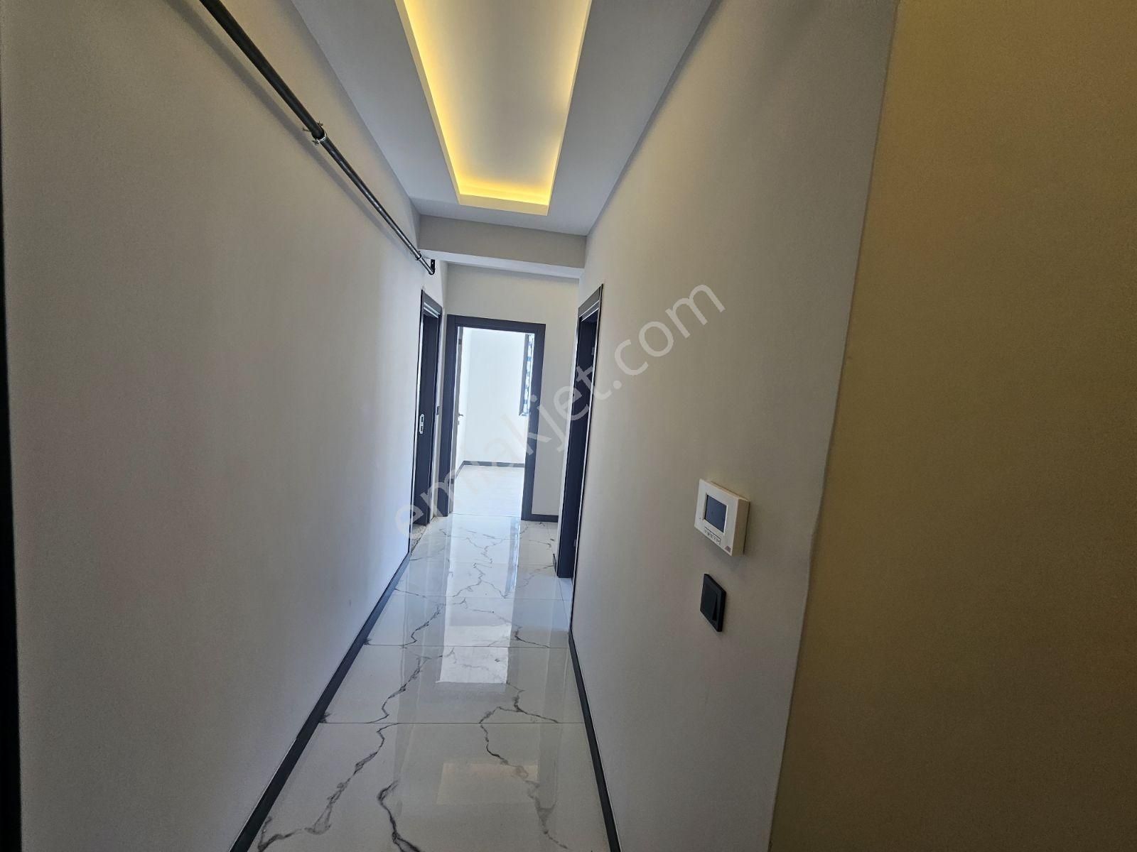 Söke Cumhuriyet Mahallesinde Satılık 2+1 Yeni Daire - Görsel 23