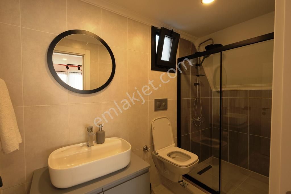 Goldhouse Dan Kiralık Geniş Bahçe Kullanımlı 2+1 Dubleks - Görsel 11