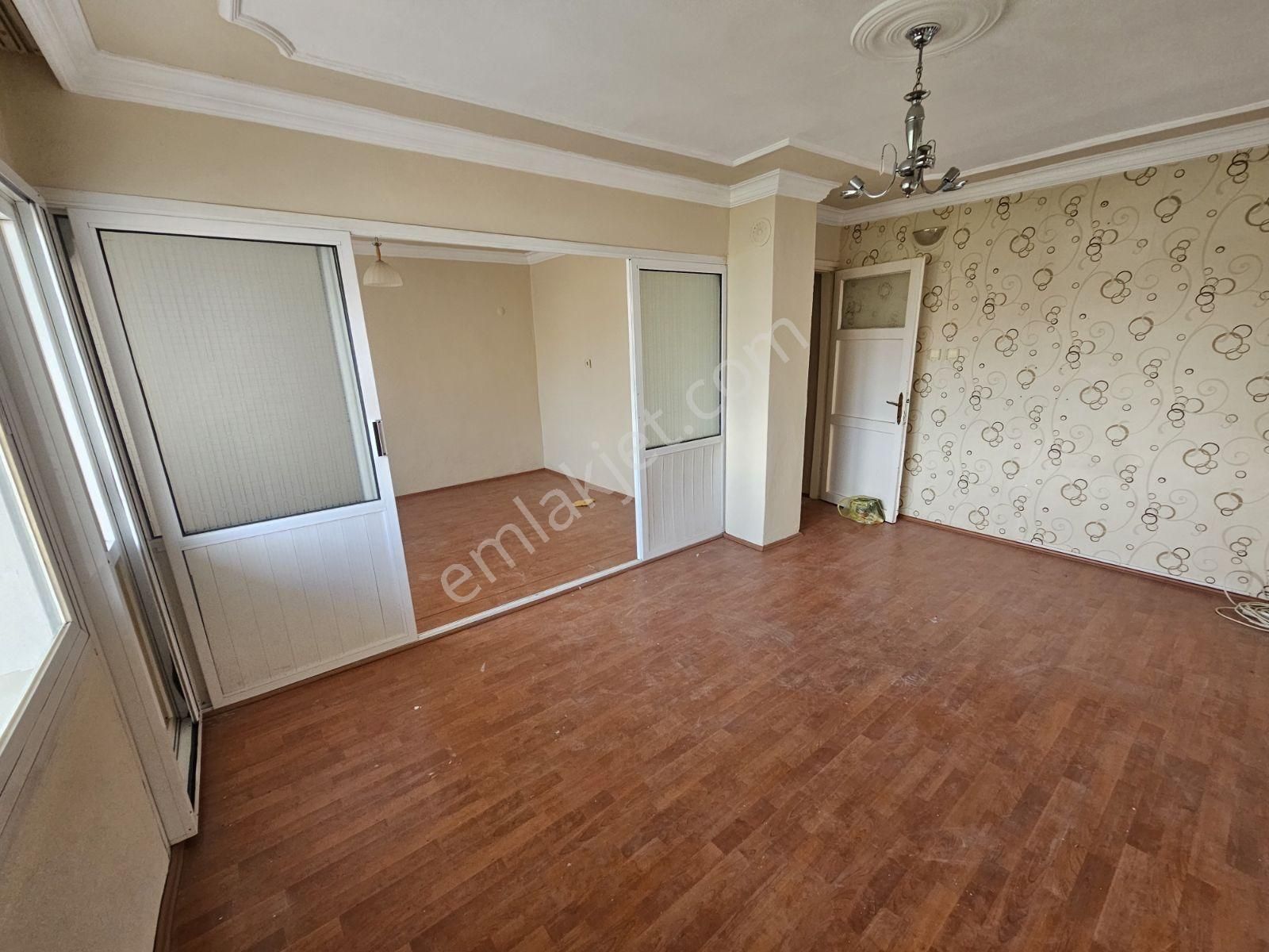 Söke Çeltikçi Mahallesinde Satılık 2+1 Kullanışlı Geniş Daire - Görsel 11