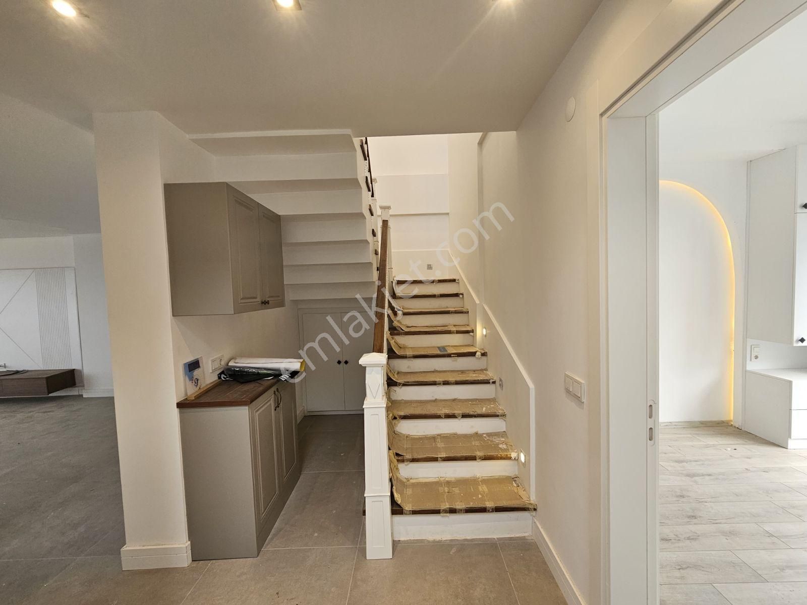 Kuşadası Davutlarda Tek Müstakil Özel Havuzlu 4+1 Satılık Villa - Görsel 26