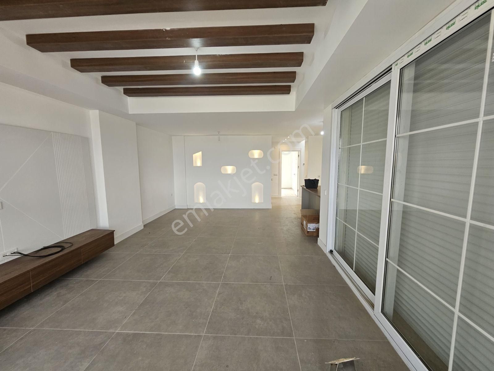 Kuşadası Davutlarda Tek Müstakil Özel Havuzlu 4+1 Satılık Villa - Görsel 28