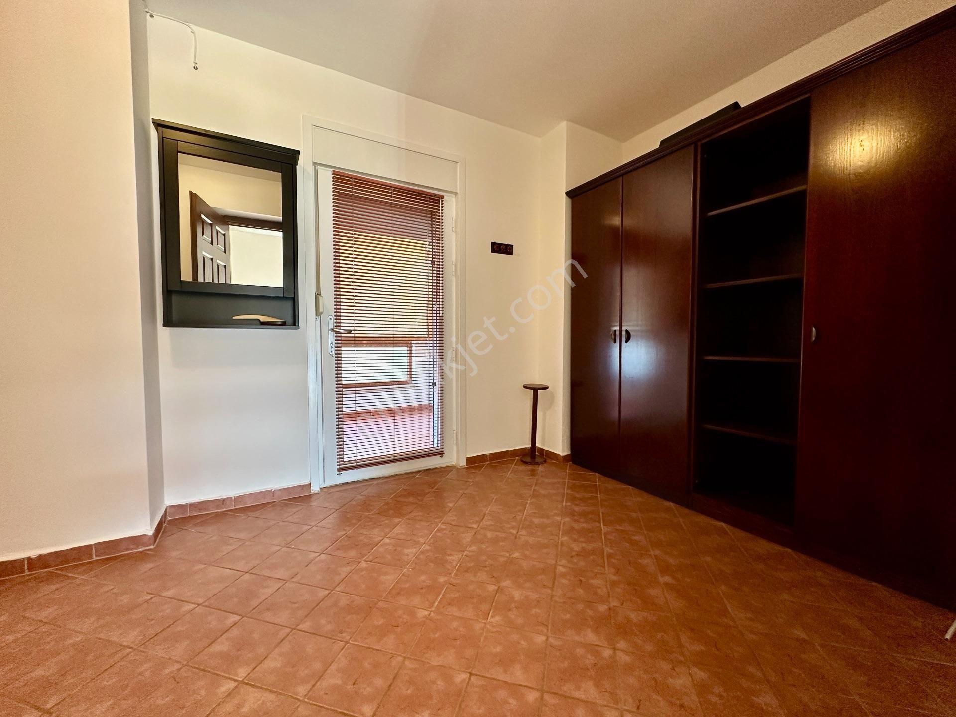 Turgutreis'te Elit Konumda Havuzlu Deniz Manzaralı Lüks Villa - Görsel 27