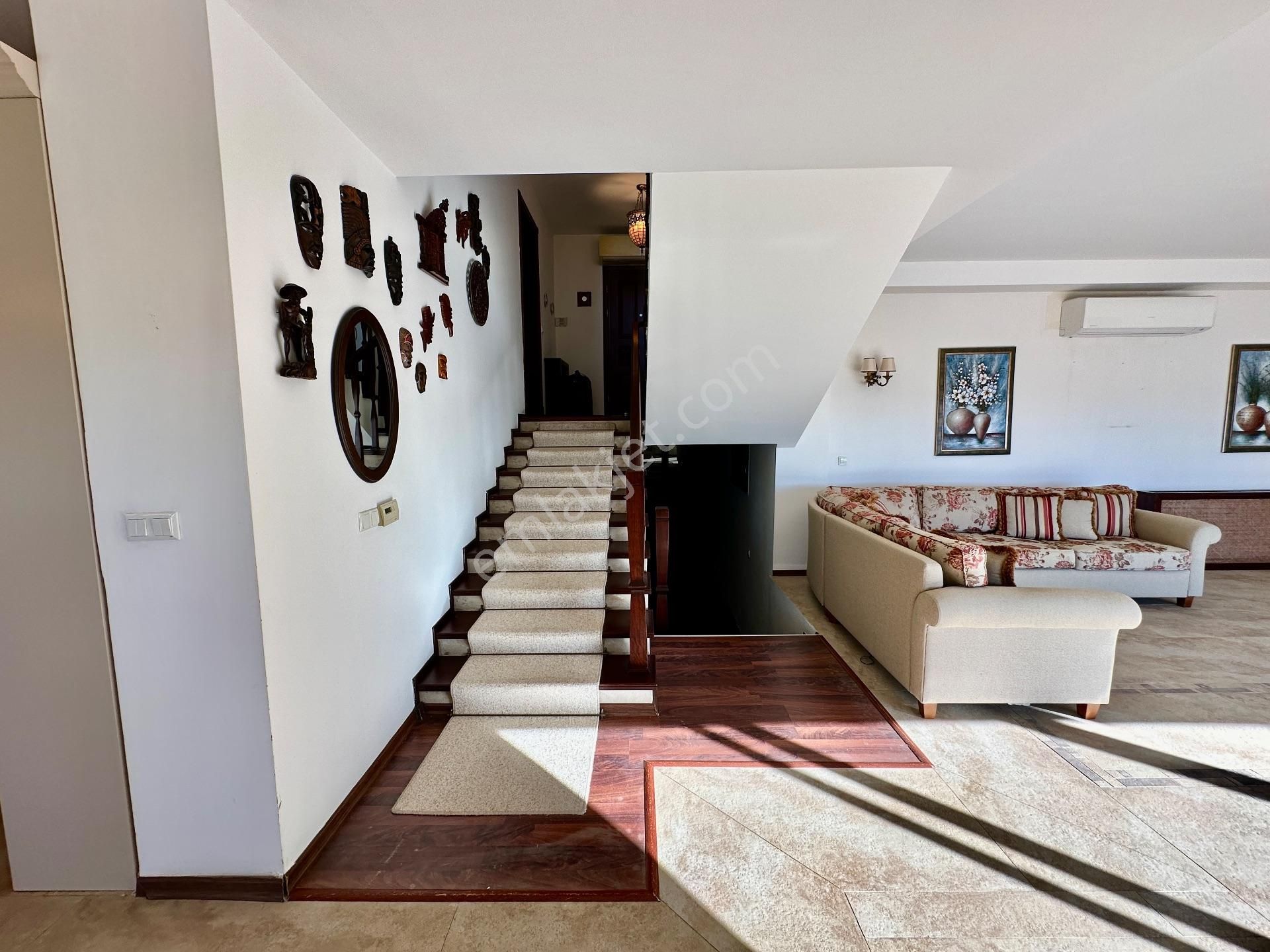 Turgutreis'te Elit Konumda Havuzlu Deniz Manzaralı Lüks Villa - Görsel 14