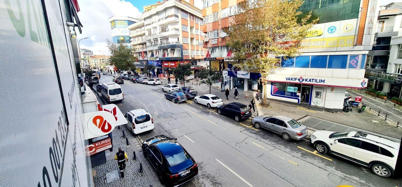 Alemdağ Cad.trafiğe Kapalı Kısmın 150m. Gerisi/köşe Bina#1.kat! - Görsel 14