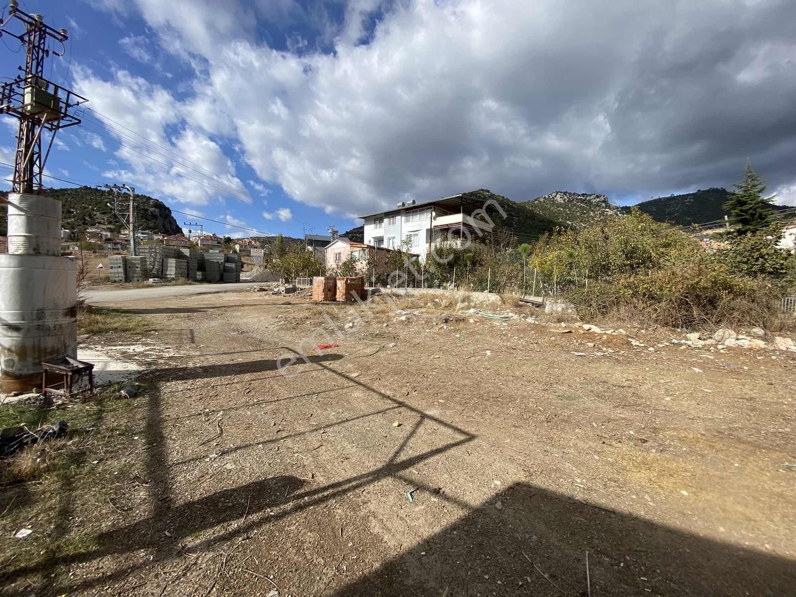 New Form'dan Bekiralanı'nda 750 M² Ticari İmarlı Satılık Arsa - Görsel 4