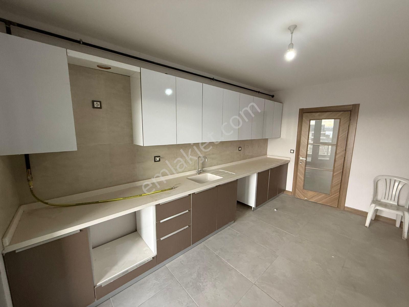 Göl Toki Evlerinde Göl Manzaralı 3+1 Kiralık Daire️ - Görsel 9