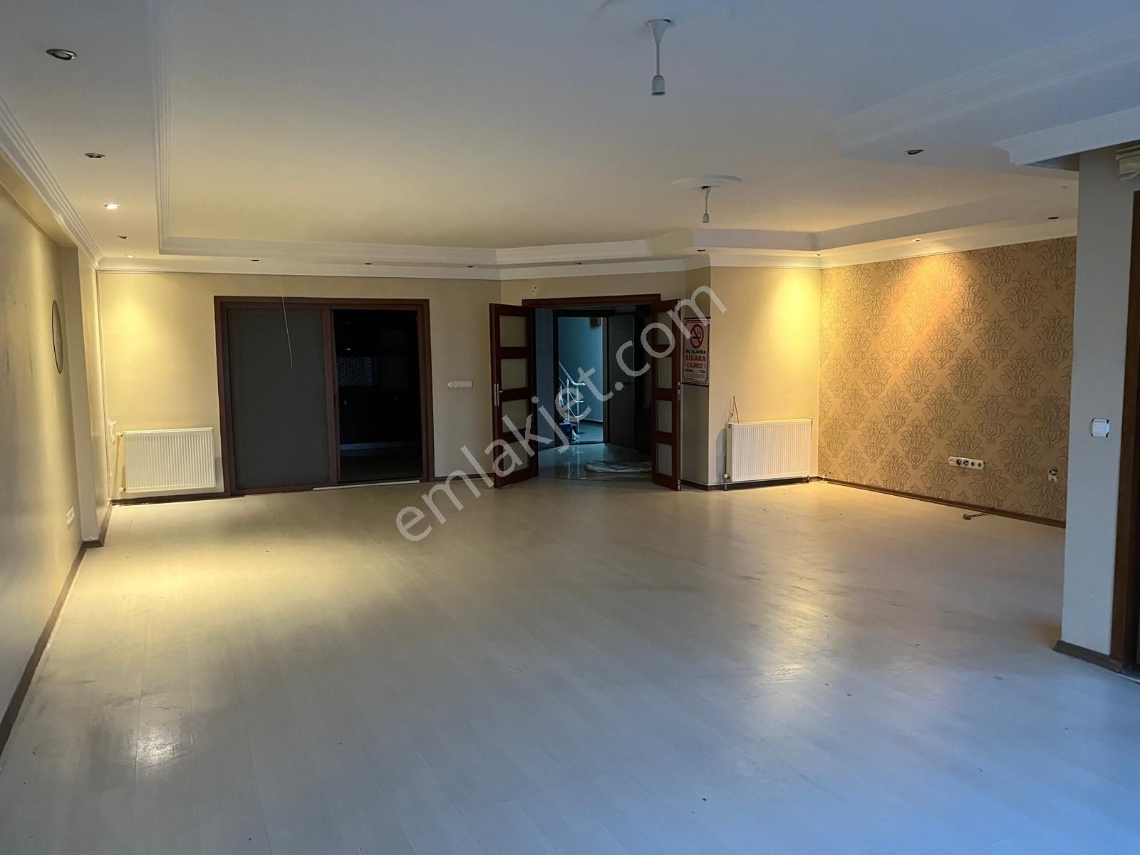 Çorlu Merkez Salih Omurtak Cad.4+1 Kiralık İşyeri - Görsel 23