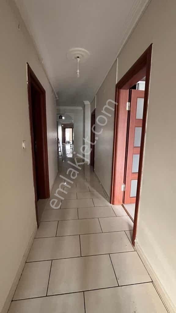 Çorlu Merkez Salih Omurtak Cad.4+1 Kiralık İşyeri - Görsel 4