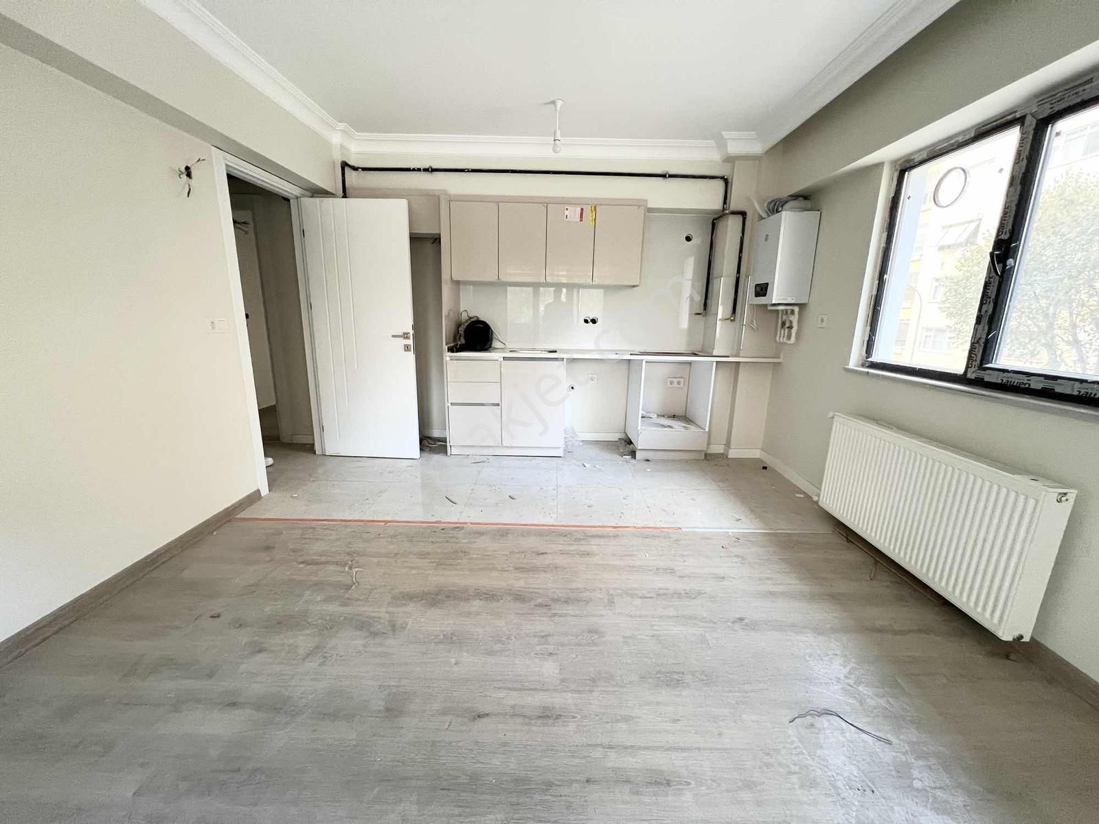 Fikirtepe Metro Ve Metrobüs Yakını Arakat Satılık 1+1 Daire - Görsel 10