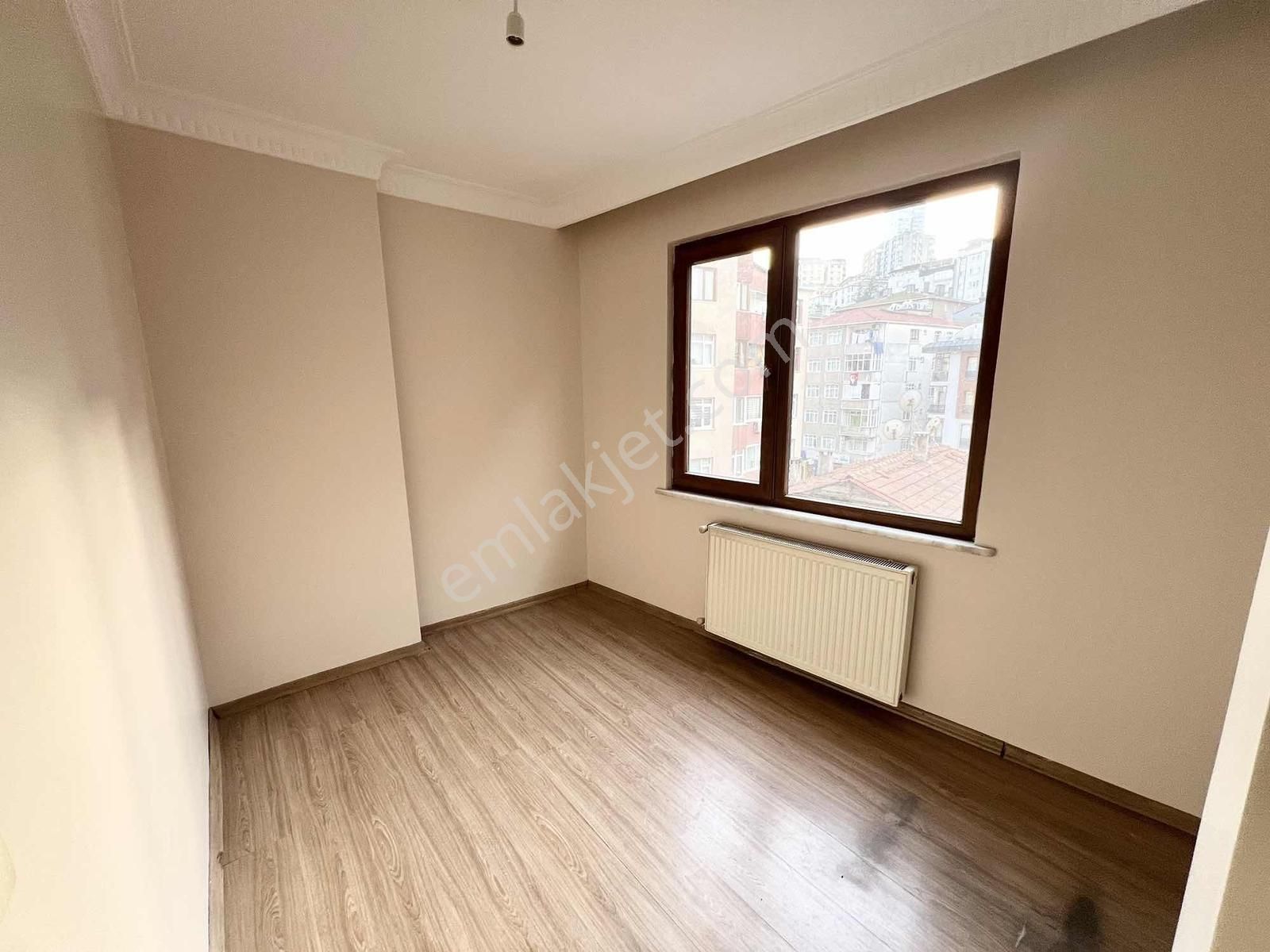 Mecidiyeköy Merkezi Konuma Yakın 2+1 Ferah Kullanışlı Daire - Görsel 12