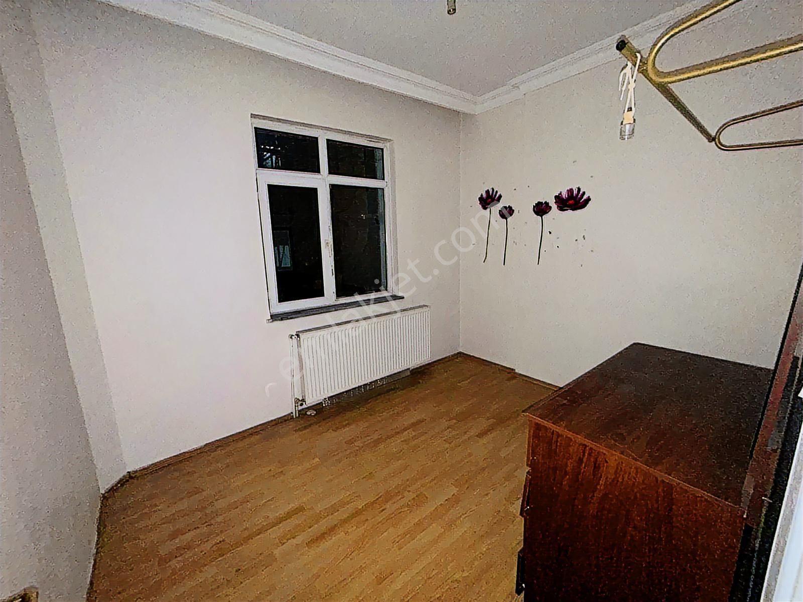 Eyüp Yeşilpınar Metroya 5 Dk Otoparklı Sitede 2+1 Ferah Daire - Görsel 25