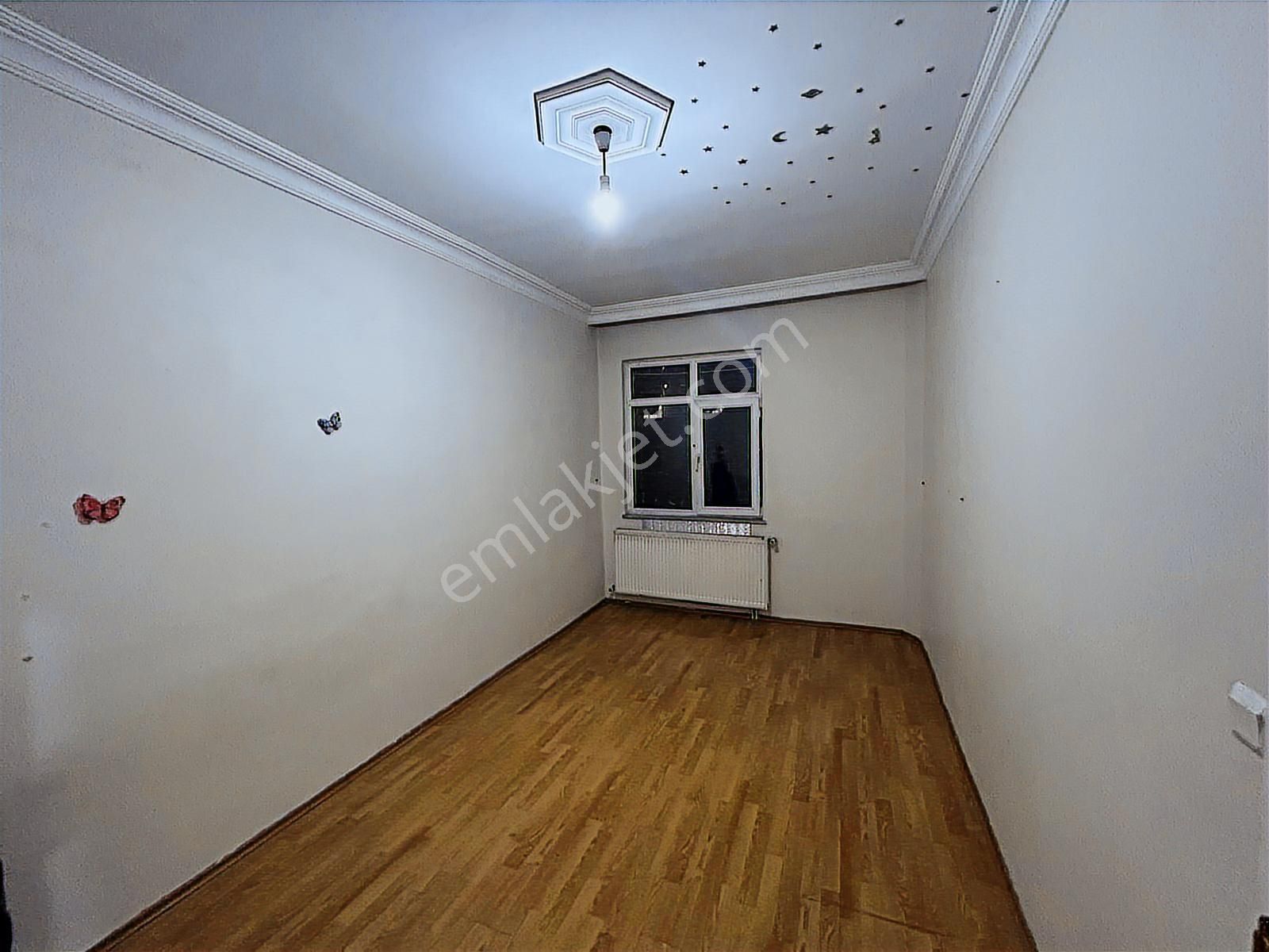 Eyüp Yeşilpınar Metroya 5 Dk Otoparklı Sitede 2+1 Ferah Daire - Görsel 14