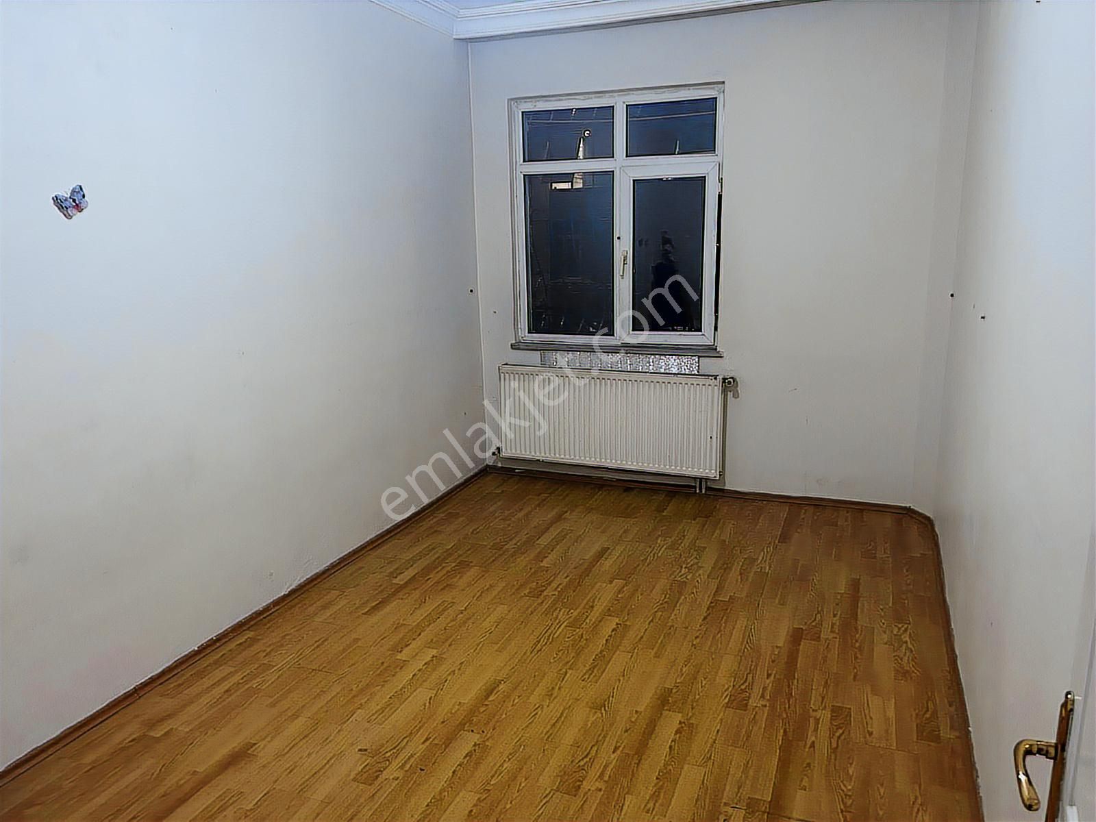 Eyüp Yeşilpınar Metroya 5 Dk Otoparklı Sitede 2+1 Ferah Daire - Görsel 18