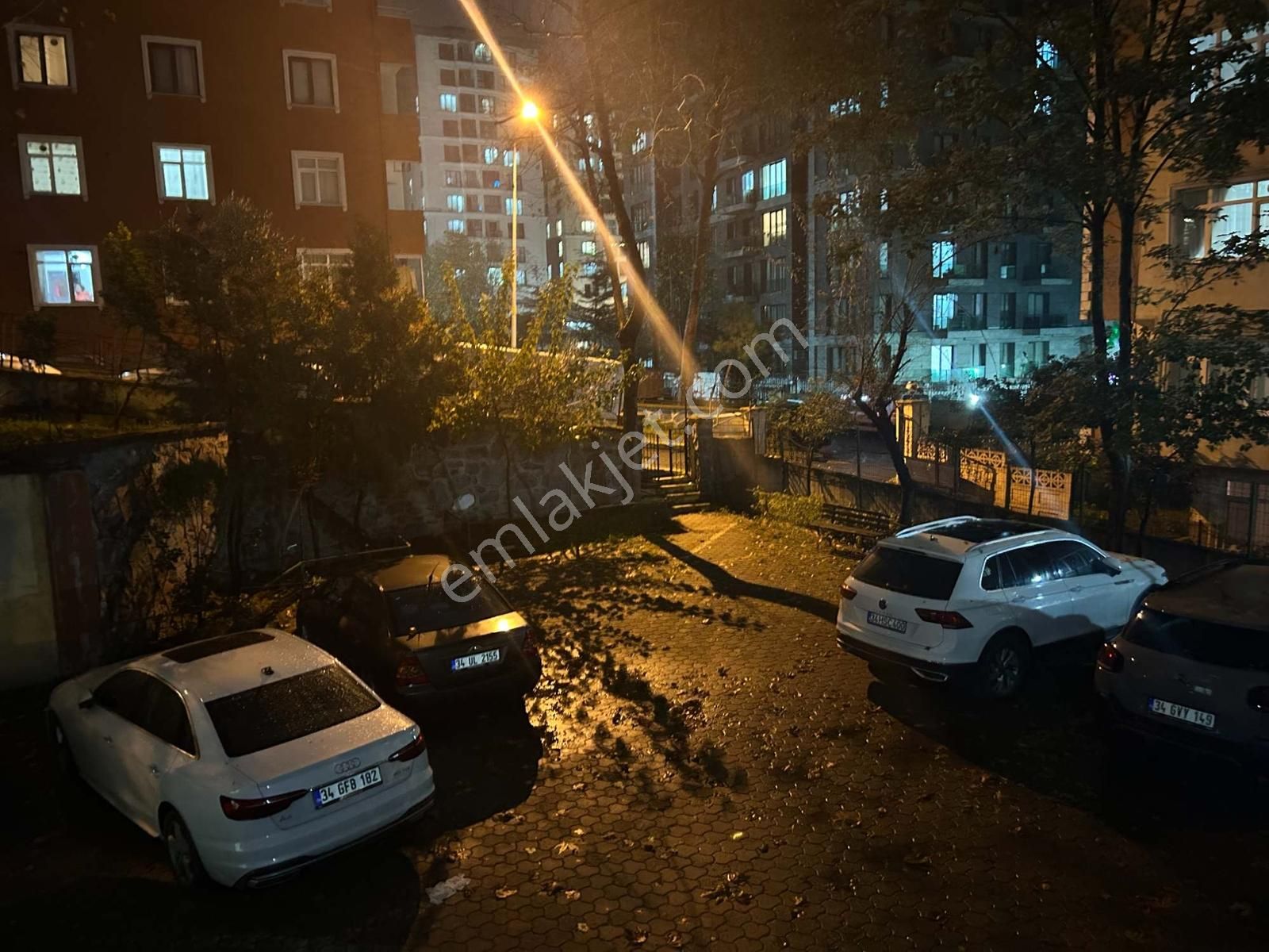 Eyüp Yeşilpınar Metroya 5 Dk Otoparklı Sitede 2+1 Ferah Daire - Görsel 10