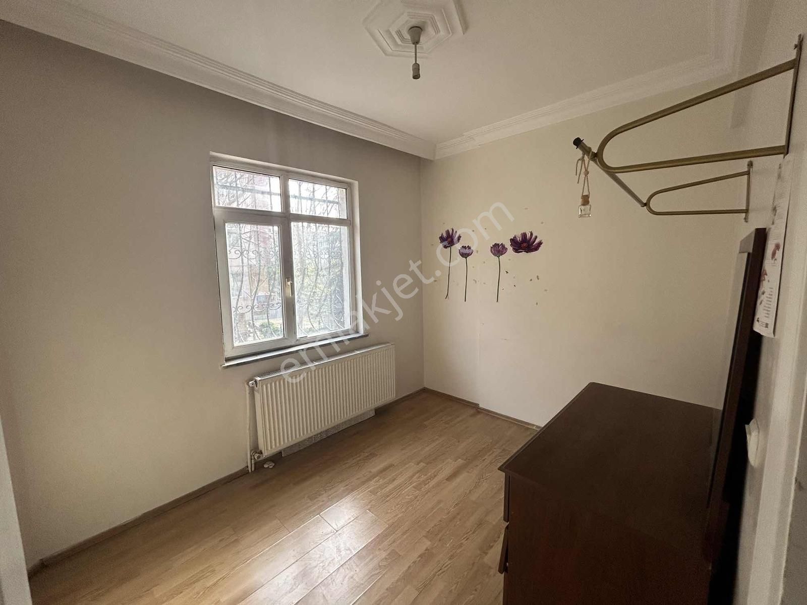 Eyüp Yeşilpınar Metroya 5 Dk Otoparklı Sitede 2+1 Ferah Daire - Görsel 35