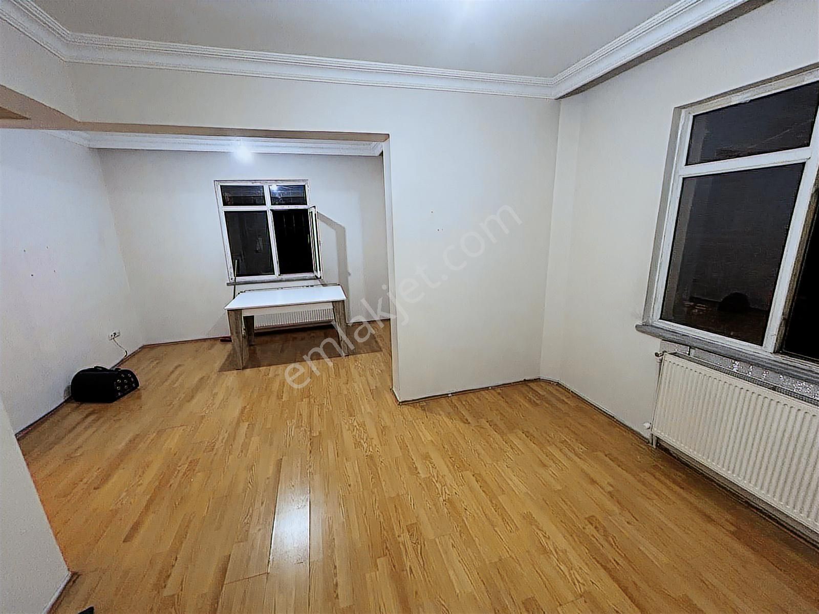 Eyüp Yeşilpınar Metroya 5 Dk Otoparklı Sitede 2+1 Ferah Daire - Görsel 11