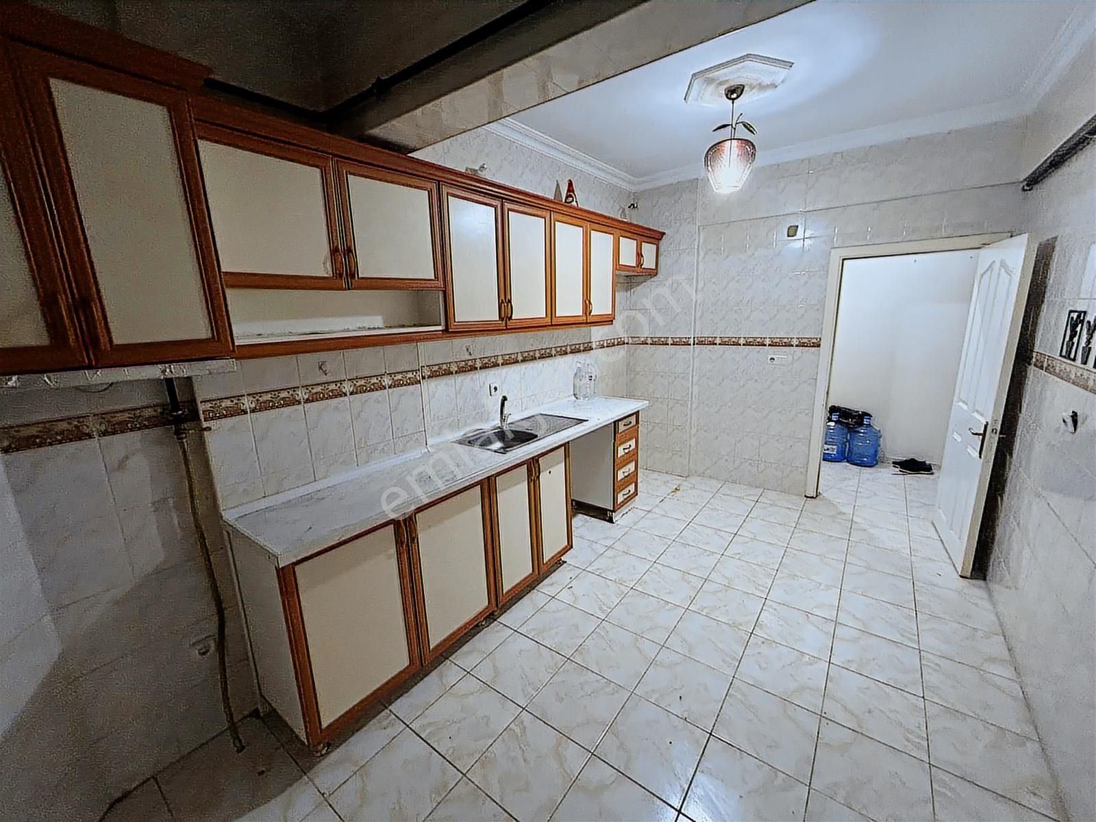 Eyüp Yeşilpınar Metroya 5 Dk Otoparklı Sitede 2+1 Ferah Daire - Görsel 17
