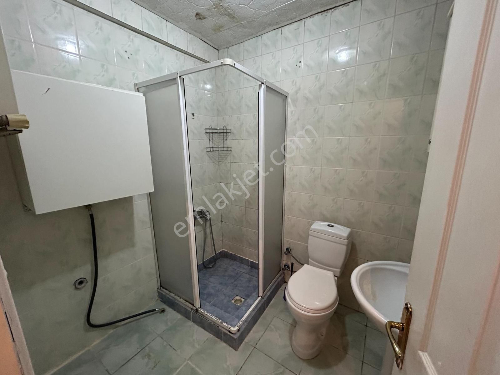 Eyüp Yeşilpınar Metroya 5 Dk Otoparklı Sitede 2+1 Ferah Daire - Görsel 27