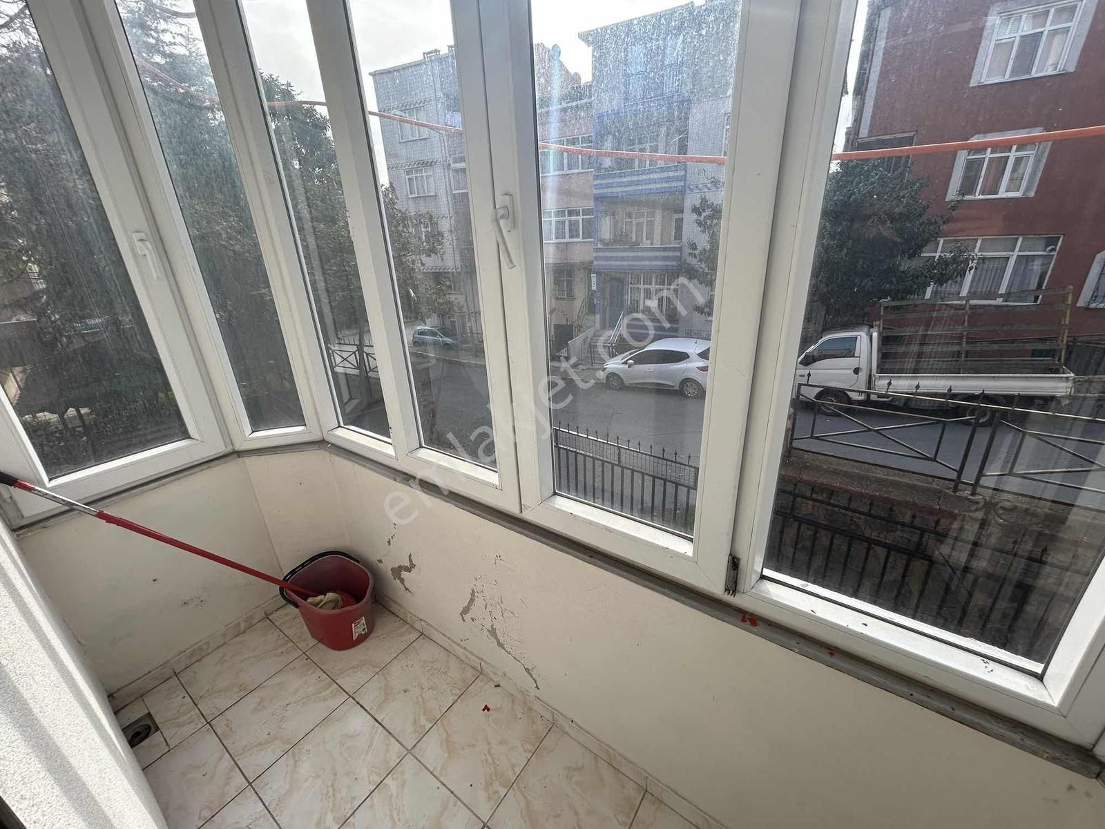 Eyüp Yeşilpınar Metroya 5 Dk Otoparklı Sitede 2+1 Ferah Daire - Görsel 31