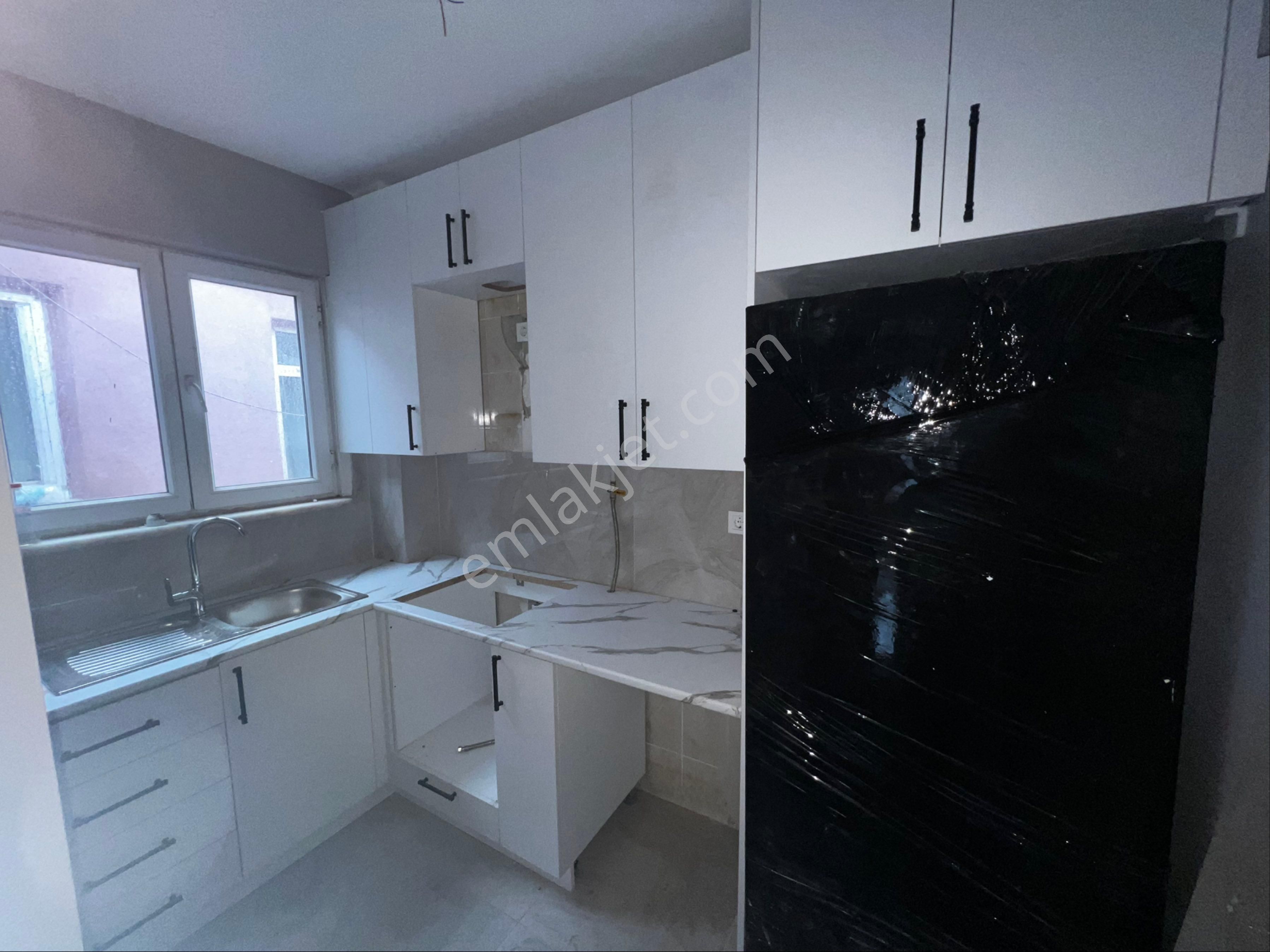 Naz Emlaktan Nuhkuyusu Caddesine Yakın 3+1 Satılık Daire - Görsel 6