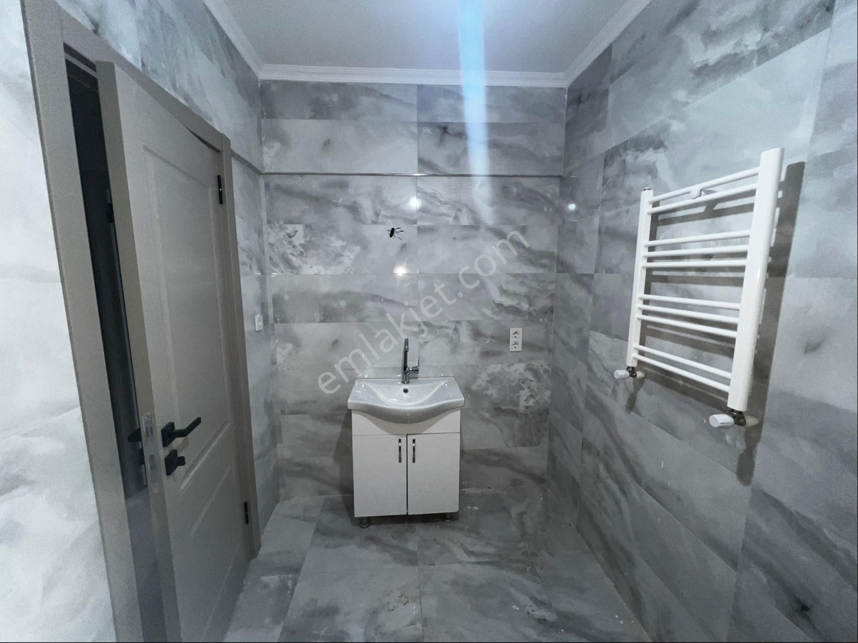 Naz Emlaktan Nuhkuyusu Caddesine Yakın 3+1 Satılık Daire - Görsel 13