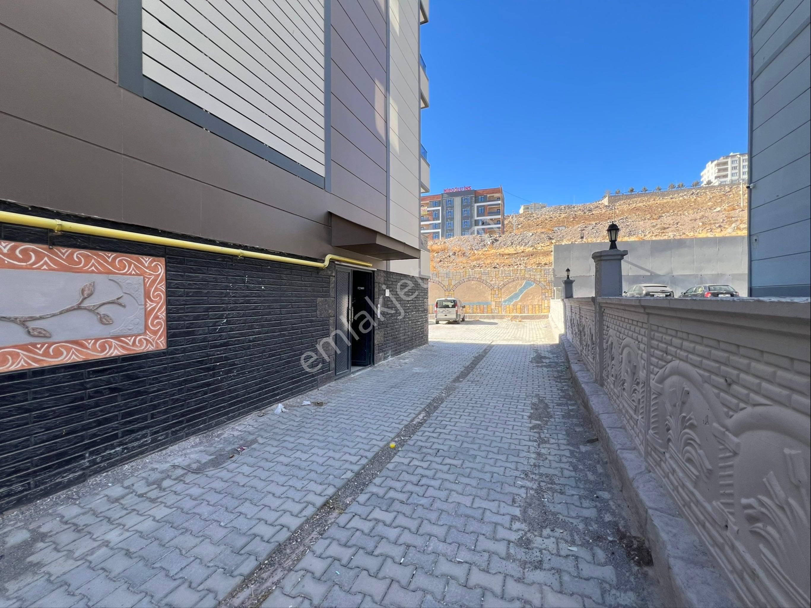 Batıkent’te Kiralık 1+1 Eşyalı Yada Eşyasız - Görsel 21