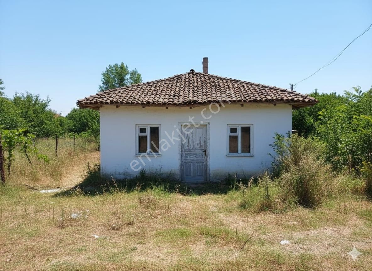 Şehrin Gürltüsünden Uzak, Doğanın İçinde Mustakil Köy Evi - Görsel 4