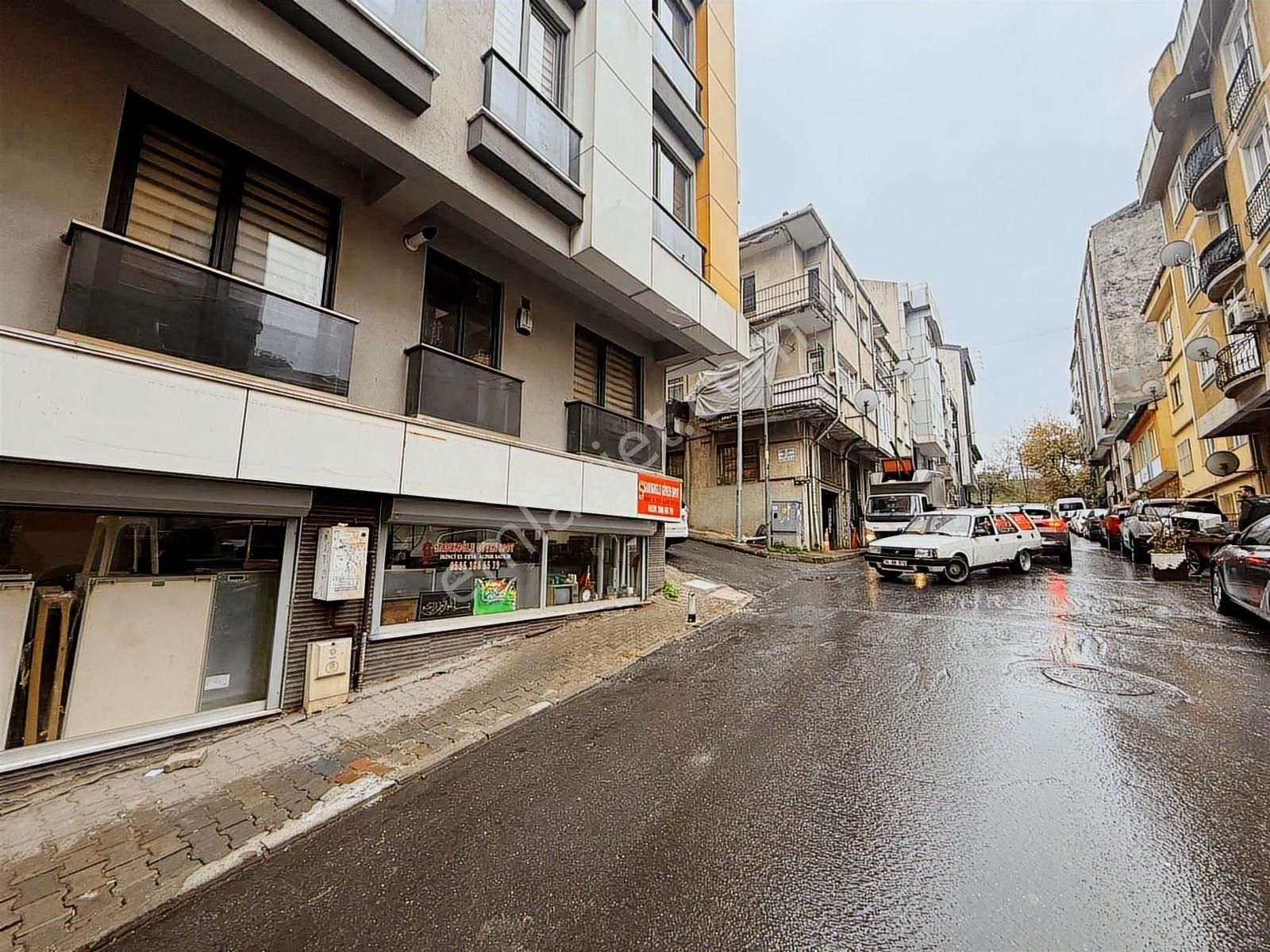 Gürsel Mah.adliye- Metrobüse Yürüme Mesafesinde Bahçe Kullanımlı - Görsel 28