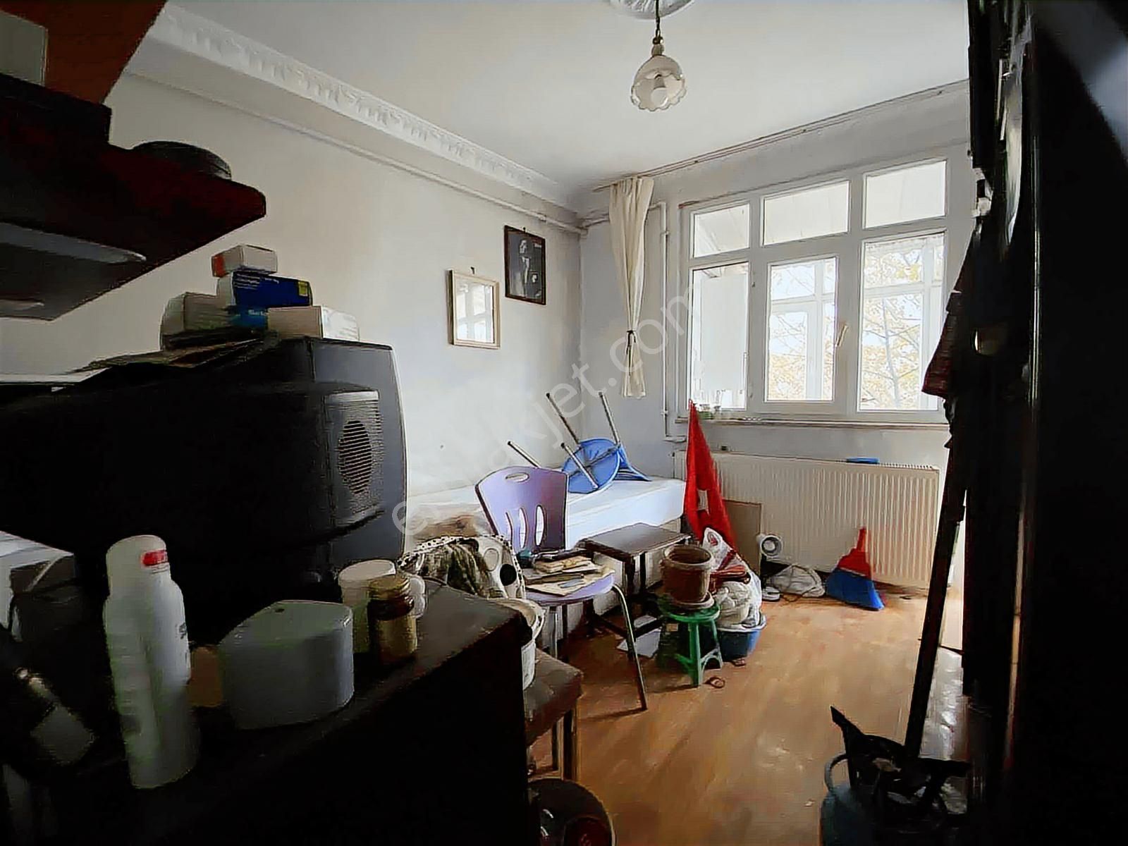 Kocamustafapaşa'da 4+1 Teras Kat Satılık Daire - Görsel 15