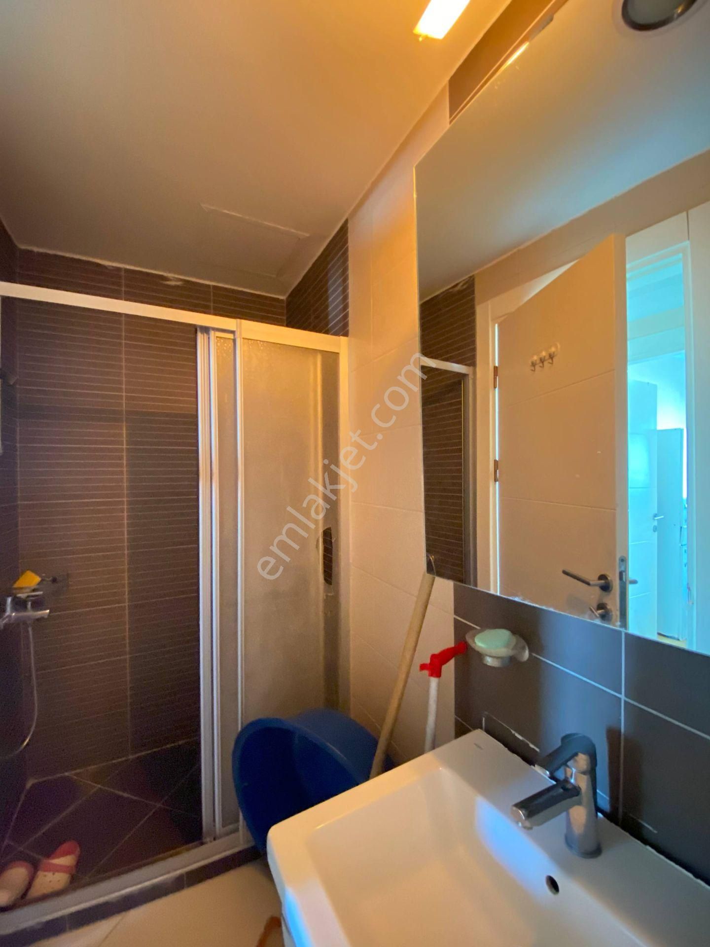 Esenyurt Yeşilkent Mahallesi İnnovia 3 Sitesi 2+1 Full Eşyalı Kiralık Daire Havuz Ve Peyzaj Cepheli - Görsel 25