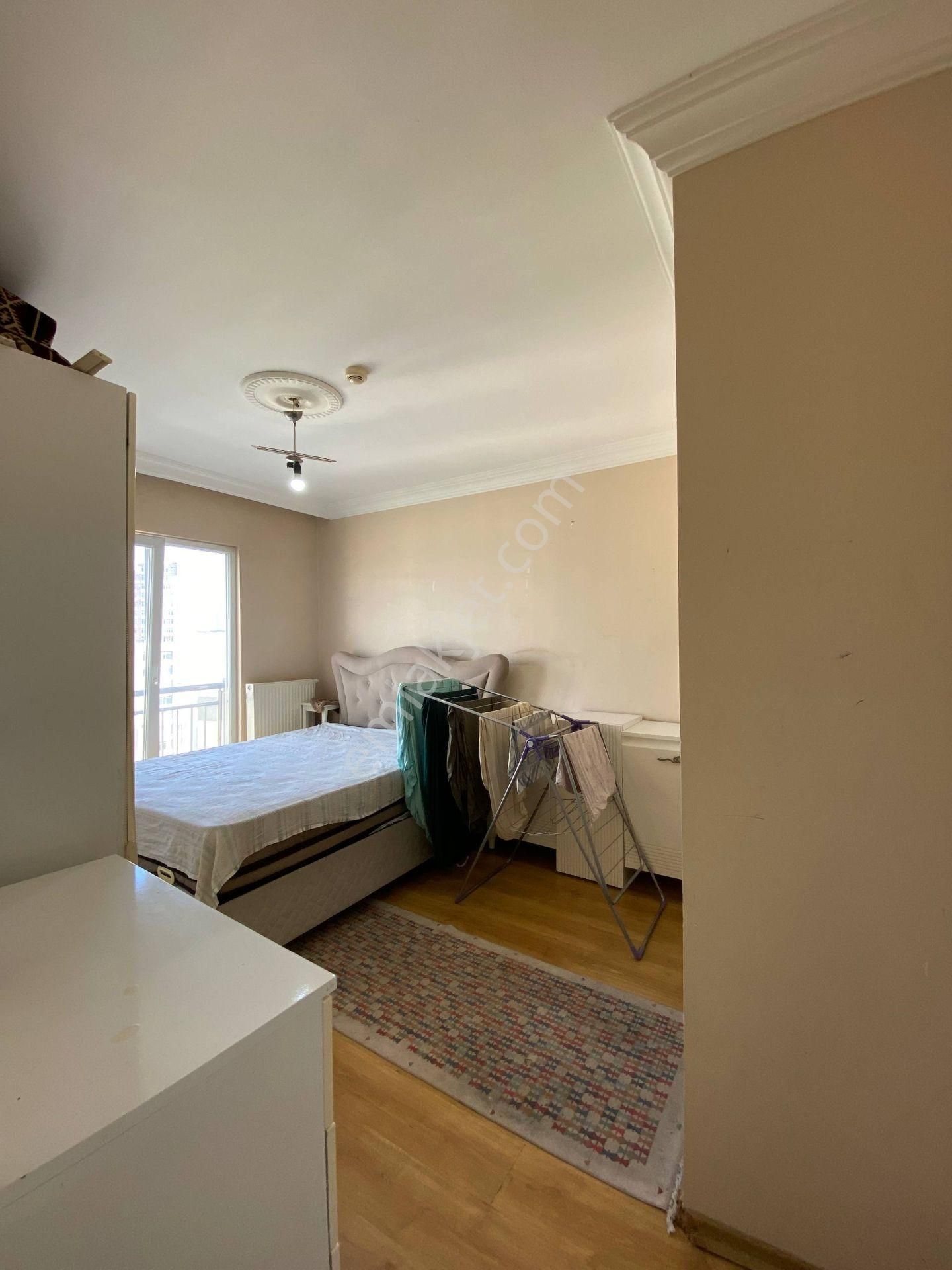 Esenyurt Yeşilkent Mahallesi İnnovia 3 Sitesi 2+1 Full Eşyalı Kiralık Daire Havuz Ve Peyzaj Cepheli - Görsel 15