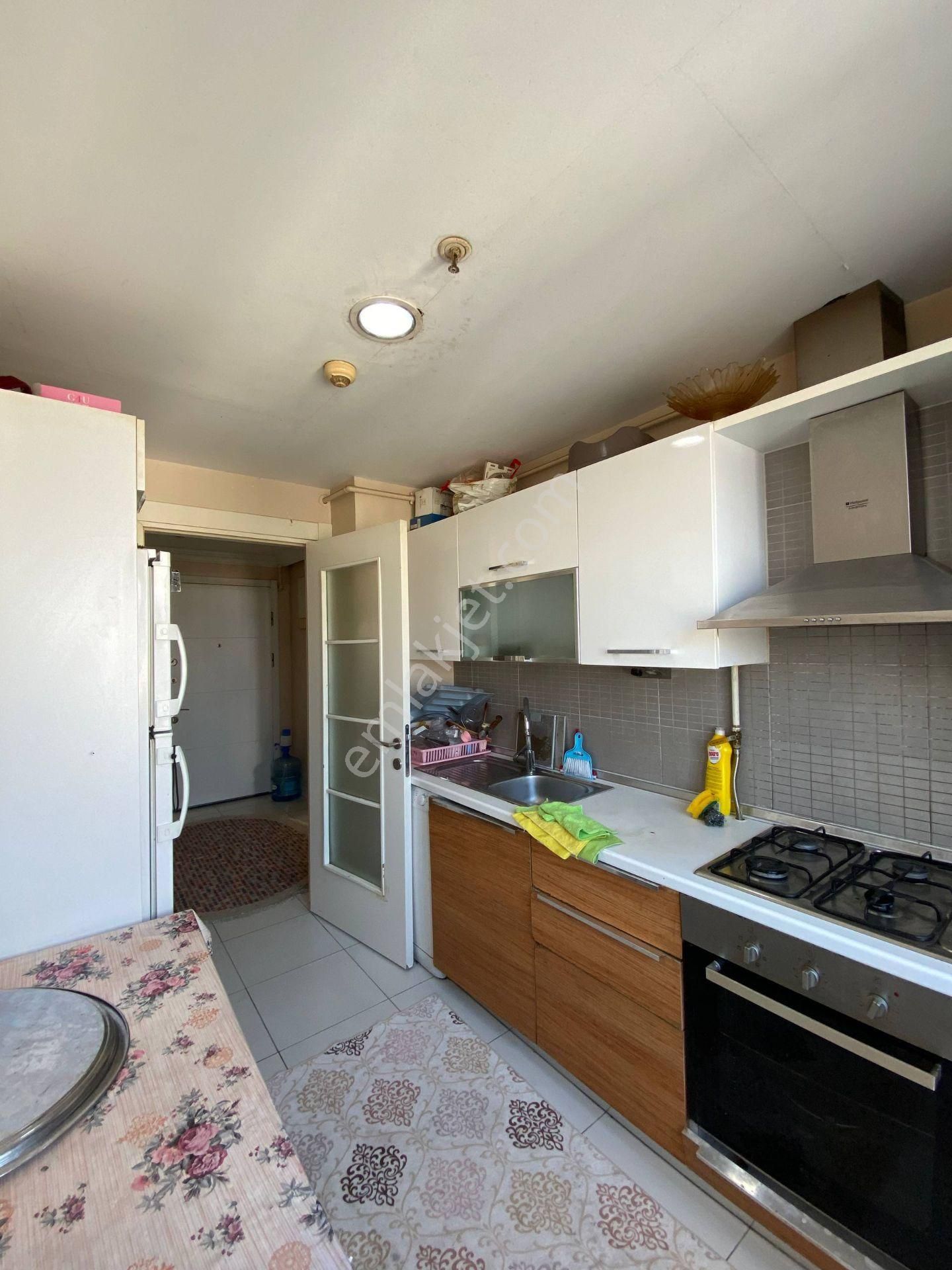 Esenyurt Yeşilkent Mahallesi İnnovia 3 Sitesi 2+1 Full Eşyalı Kiralık Daire Havuz Ve Peyzaj Cepheli - Görsel 12