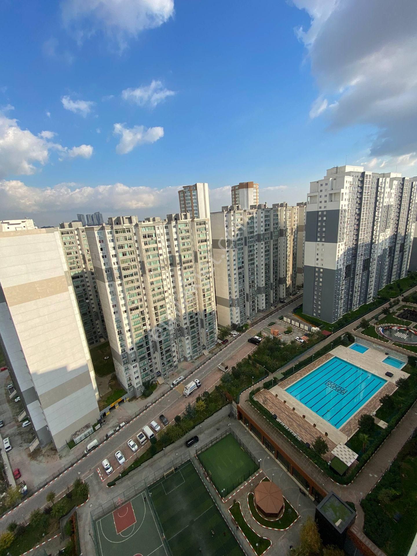 Esenyurt Yeşilkent Mahallesi İnnovia 3 Sitesi 2+1 Full Eşyalı Kiralık Daire Havuz Ve Peyzaj Cepheli - Görsel 14