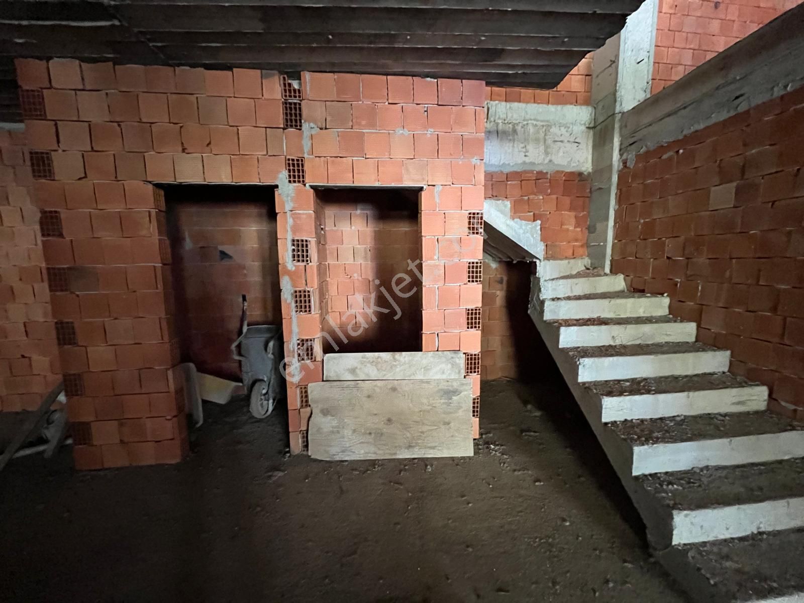 Trabzon Maçkada Kiralık Dükkan - Görsel 7