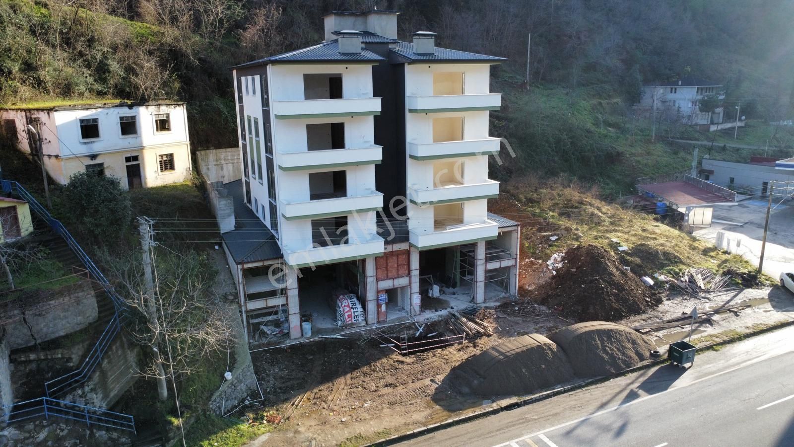 Trabzon Maçkada Kiralık Dükkan - Görsel 21