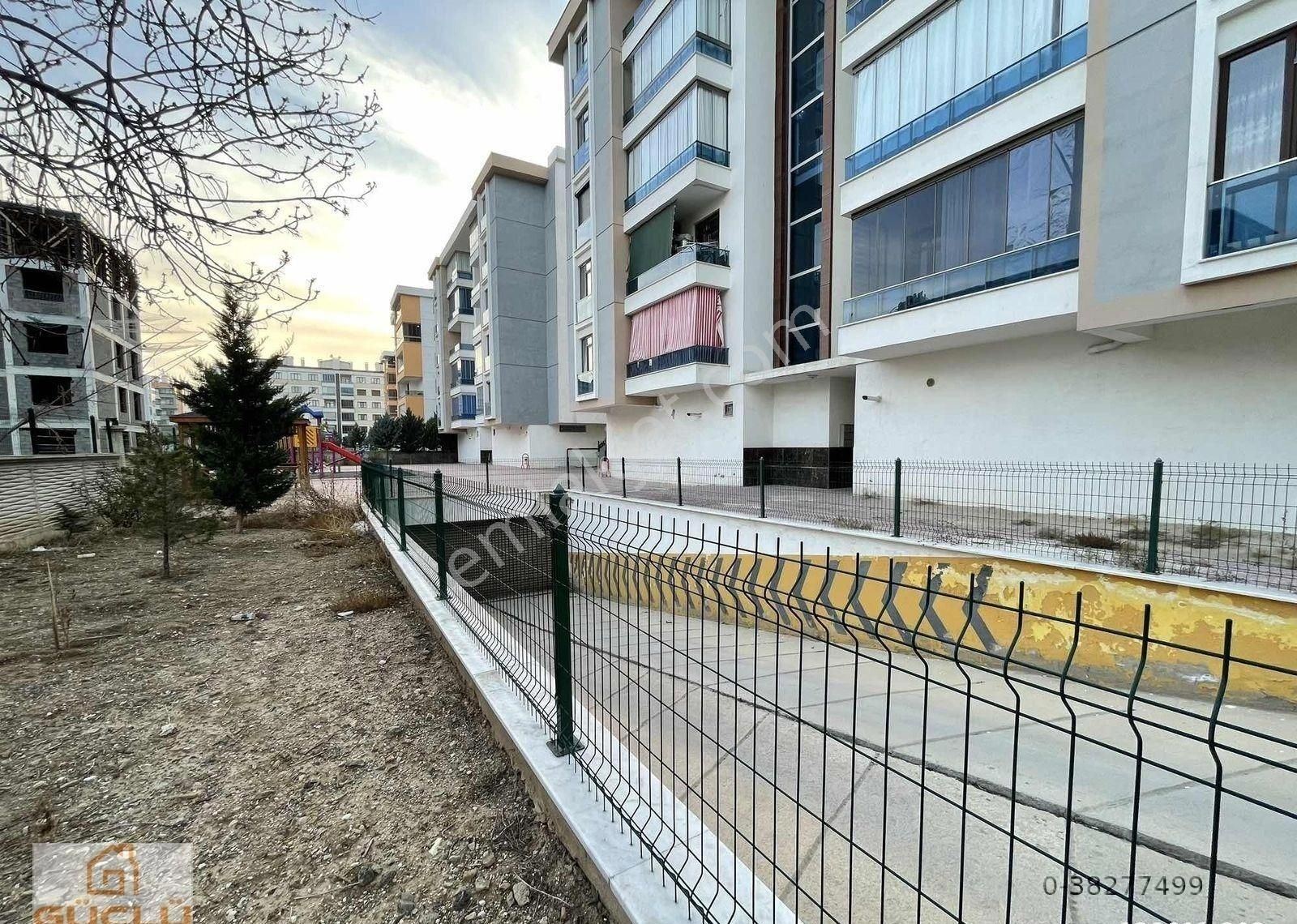 Eminevime Uygun. Hamzaoğlu Parkına Cephe Arakat 3+1 Daire - Görsel 25