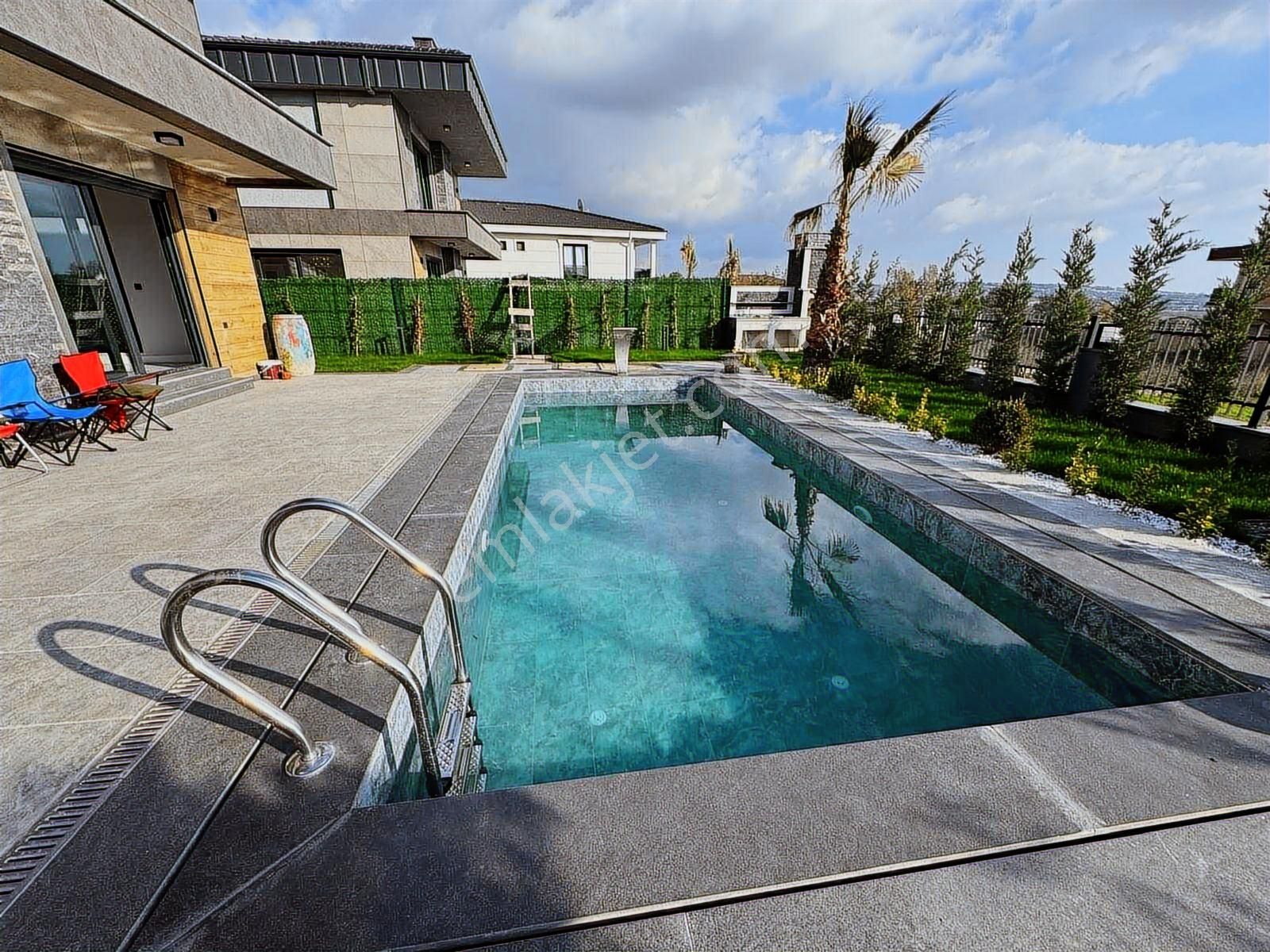 Silivri Ortaköy'de 170m2 | Özel Havuzlu, Saunalı Müstakil Villa - Görsel 14