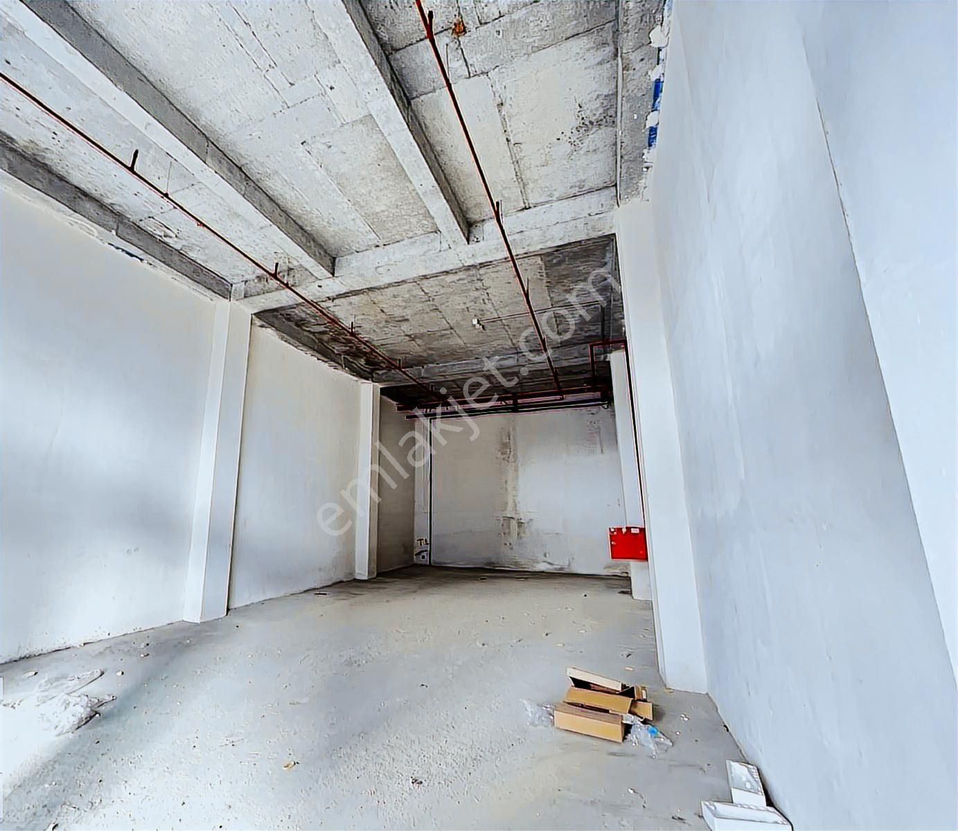 Batı Şehir Avmde 8m Tavanlı - 150 M2 Mağaza - Görsel 6