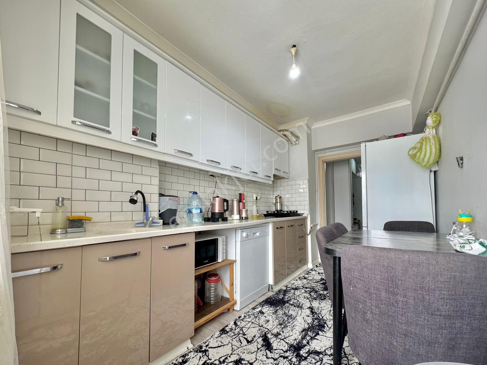 Taşcılar'dan Okullar Bölgesinde 130m² Full Yapılı 3.kat Geniş 3+1 - Görsel 14